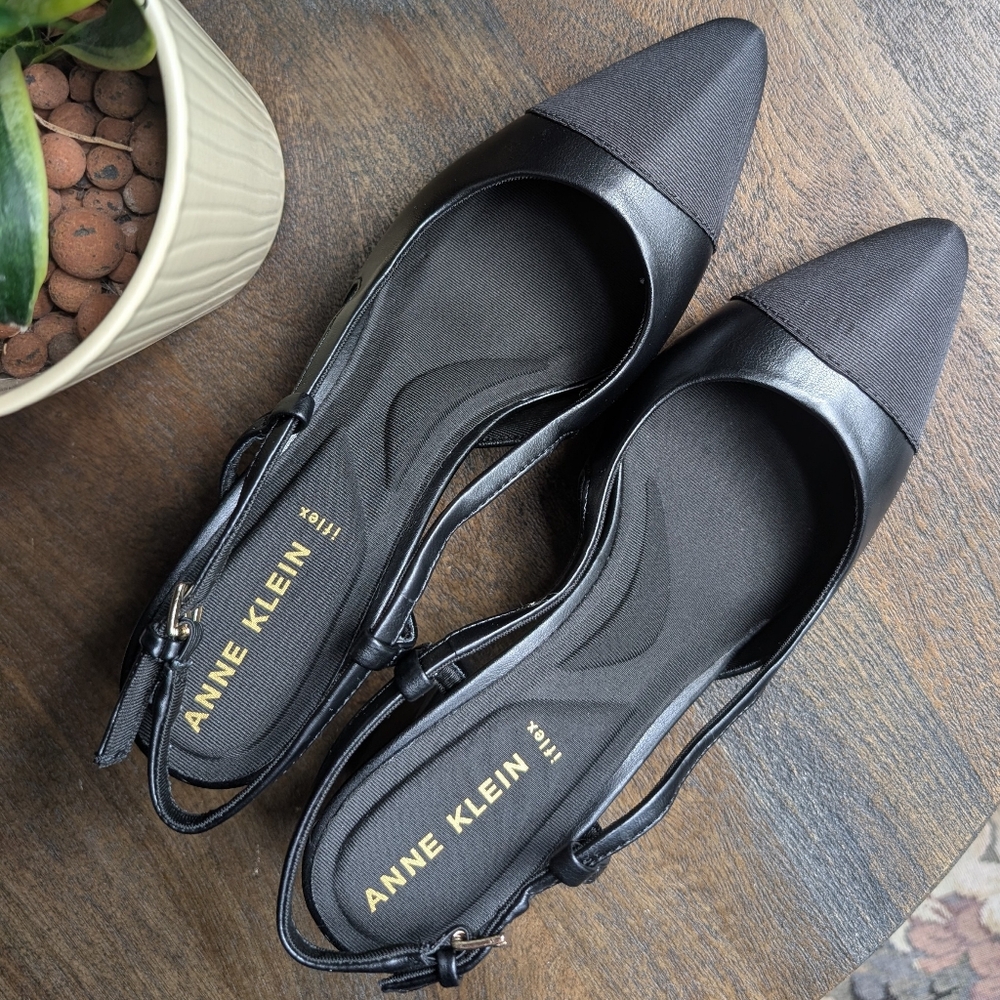 NWOT Anne Klein Flex Brooklyn Black Slingback Block Heel Shoe 8.5
